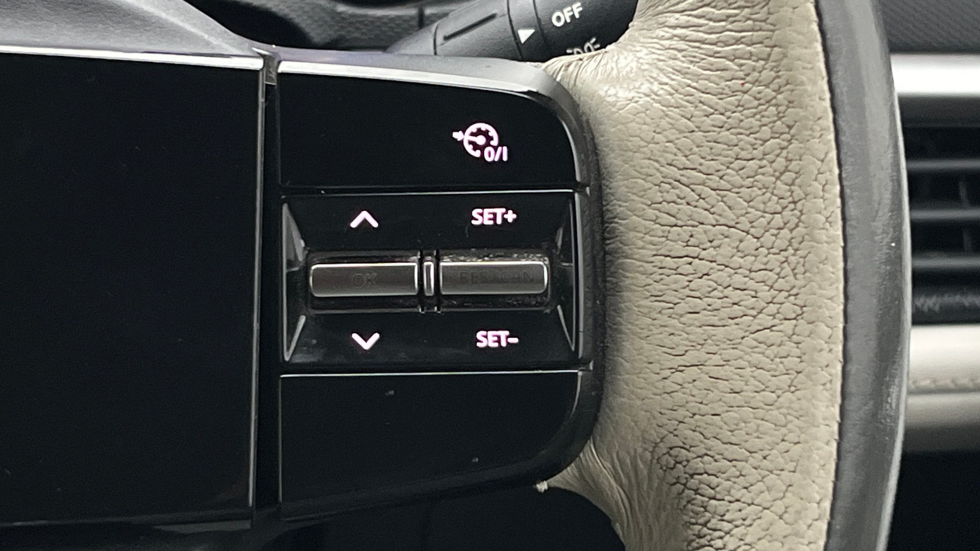 View 2023 Tata Nexon Revotron XE Image 3 Used 2023 Tata Nexon Revotron XE Image 3