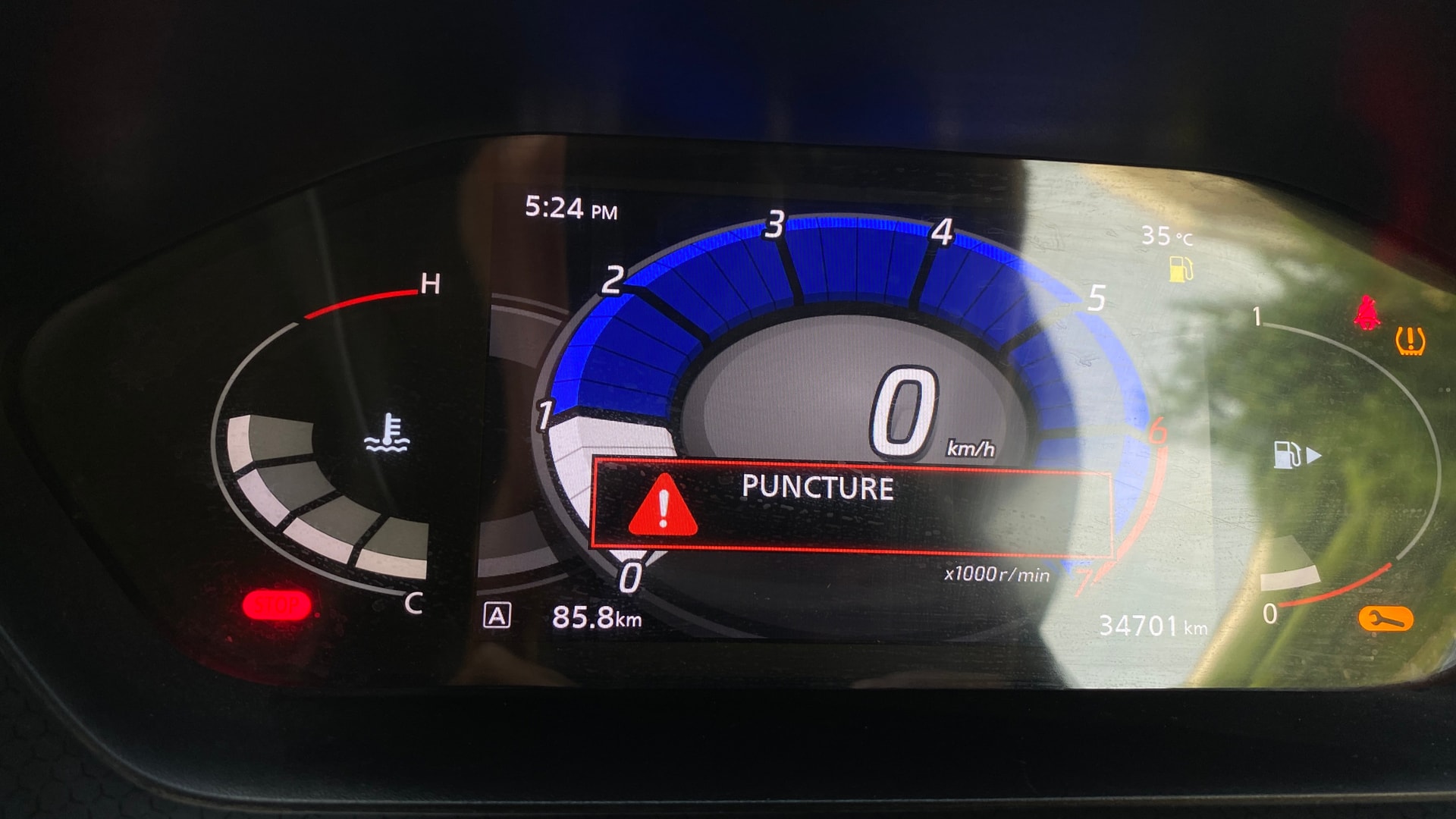 Used 2023 Nissan Magnite Used 2023 Nissan Magnite