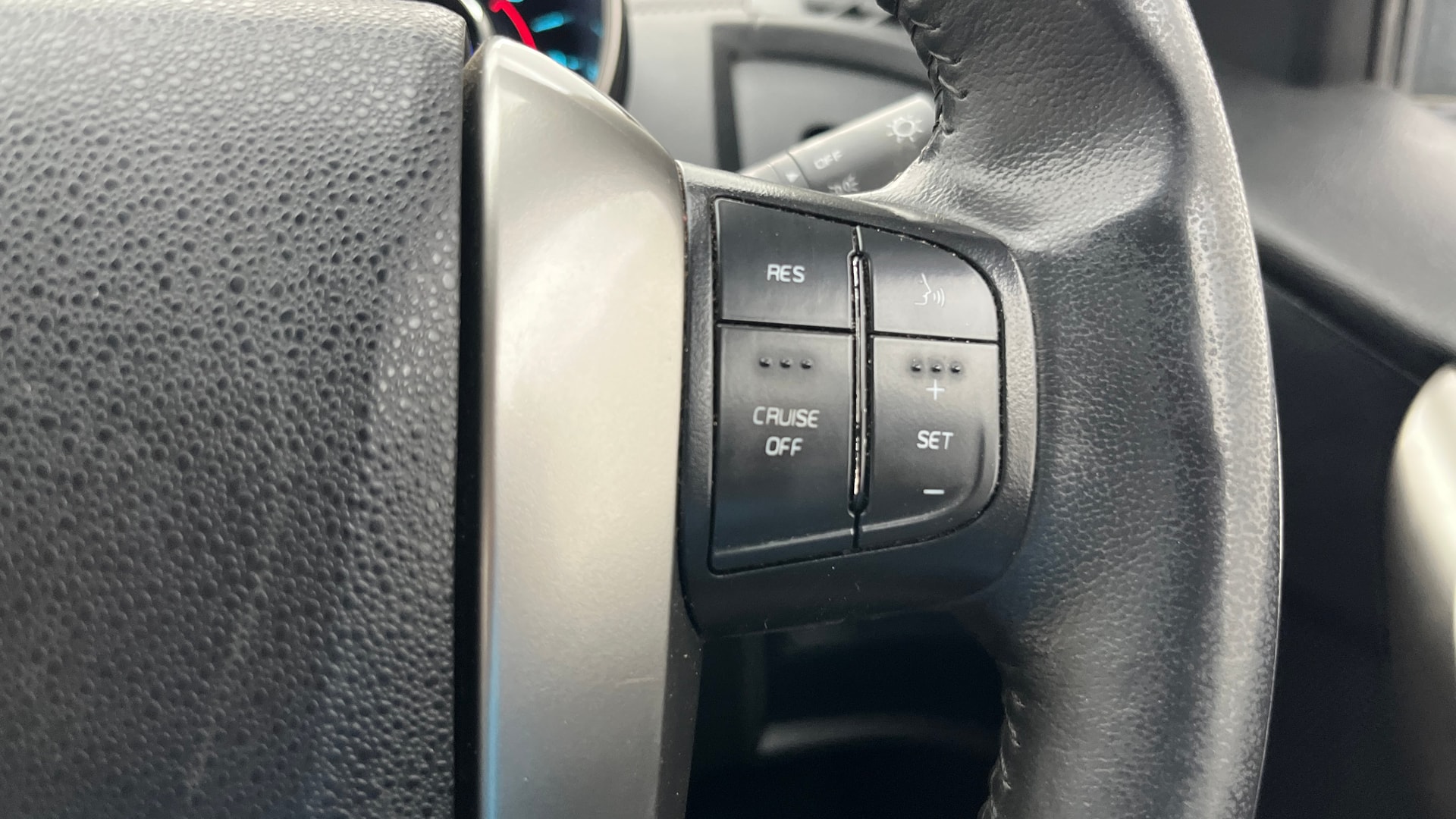 Used 2018 Mahindra XUV500 Used 2018 Mahindra XUV500