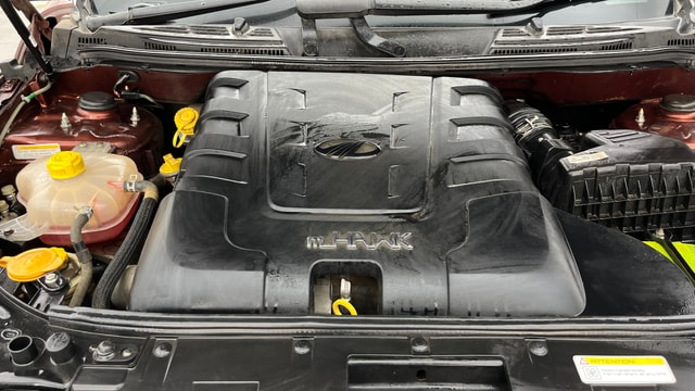 View Mahindra XUV500 Image 47 Used Mahindra XUV500 Image 47