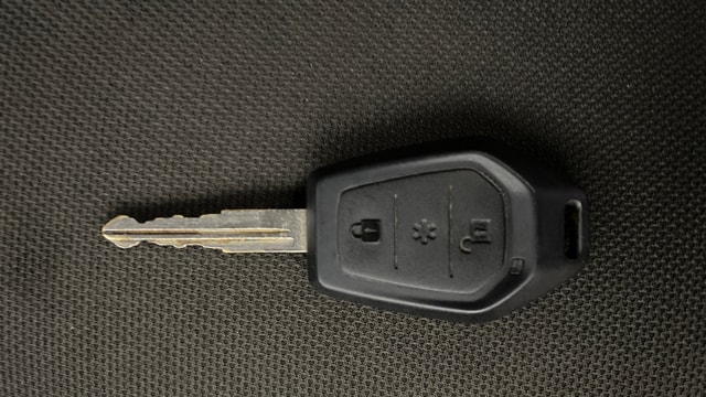 View Mahindra TUV300 Image 27 Used Mahindra TUV300 Image 27