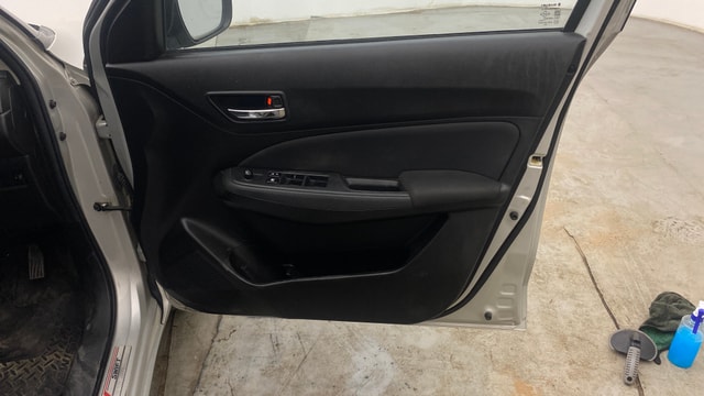 View Maruti Suzuki 1000 Image 32 Used Maruti Suzuki 1000 Image 32