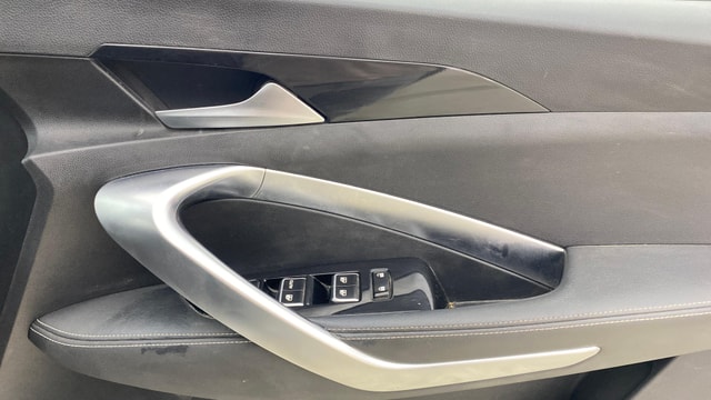 View MG Hector Image 40 Used MG Hector Image 40