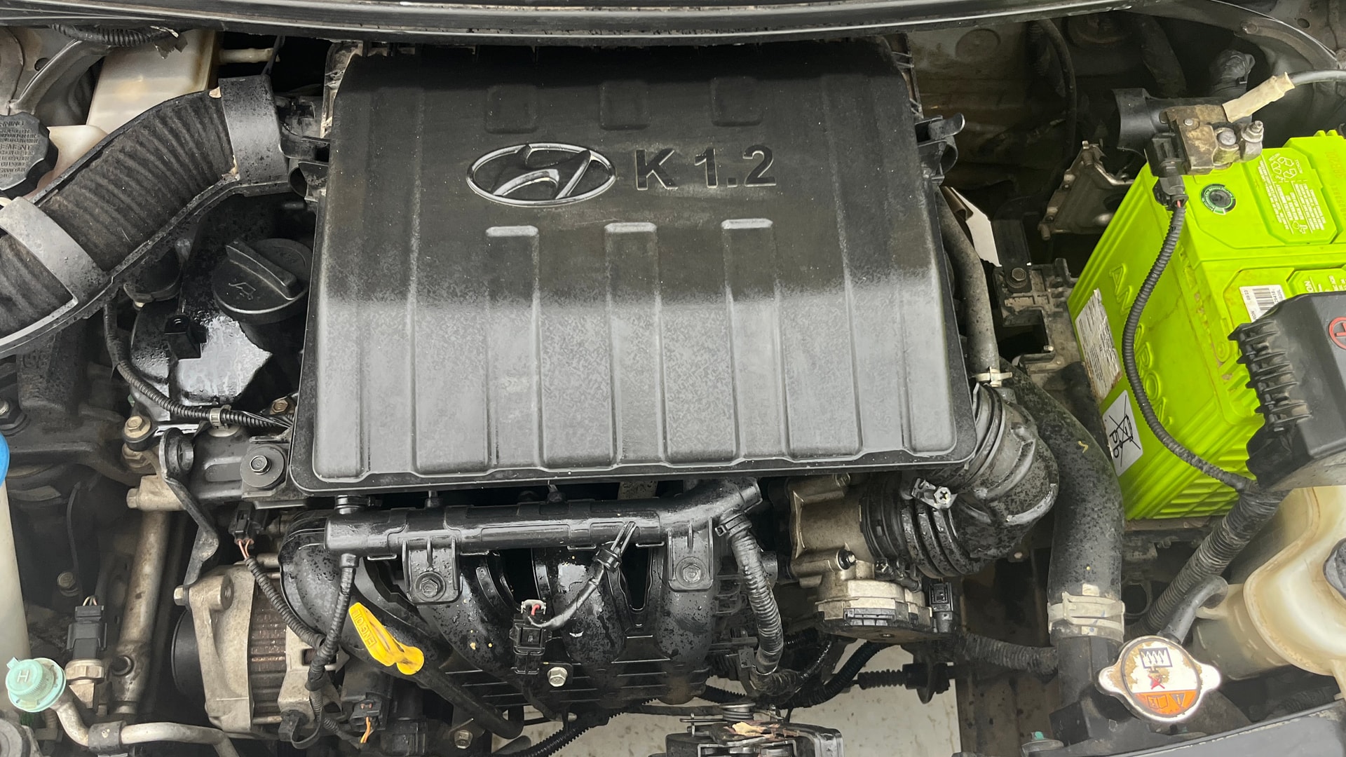 View 2017 Hyundai Grand i10 Sportz 1.2 Kappa Image 41 Used 2017 Hyundai Grand i10 Sportz 1.2 Kappa Image 41