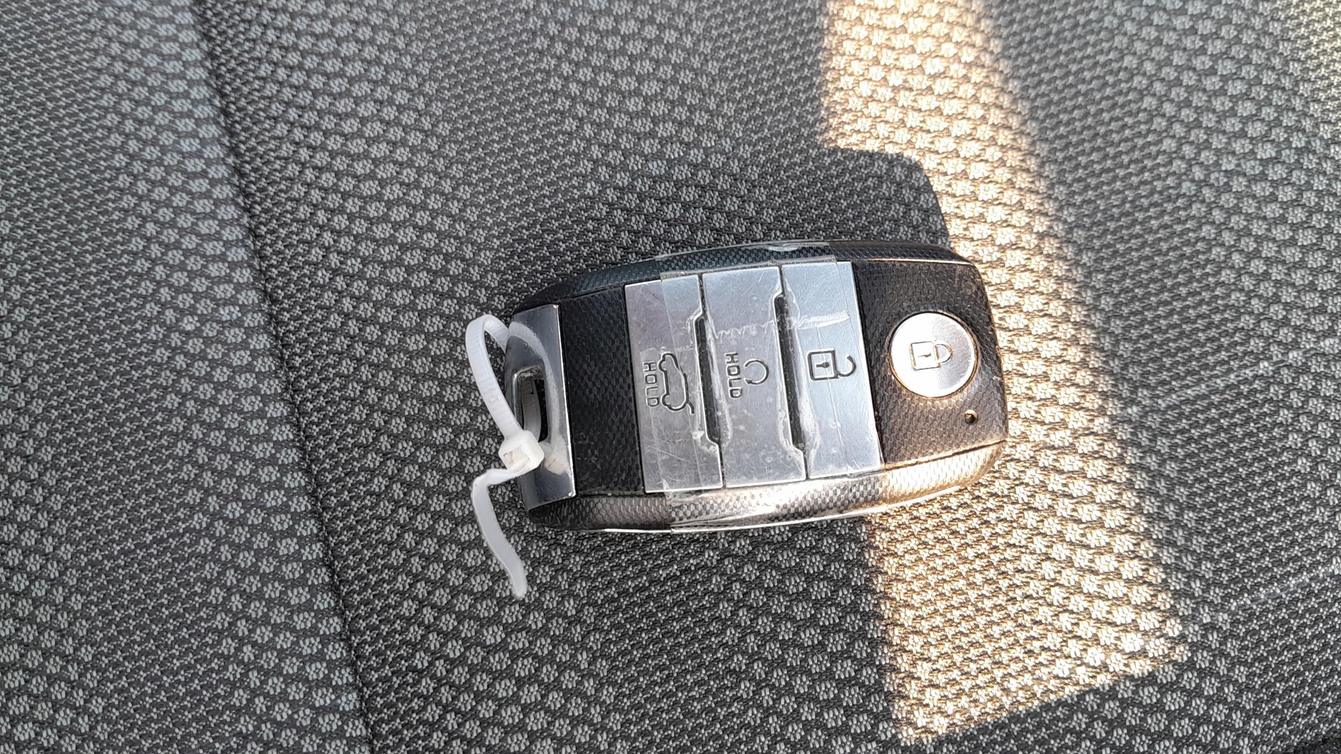 View 2023 Kia Sonet HTK Plus iMT Petrol Image 27 Used 2023 Kia Sonet HTK Plus iMT Petrol Image 27
