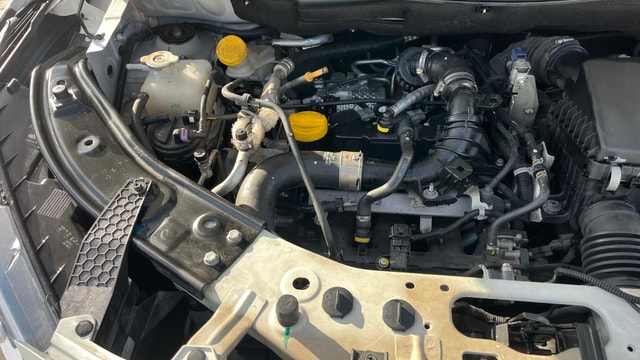 View Nissan Magnite Image 4 Used Nissan Magnite Image 4
