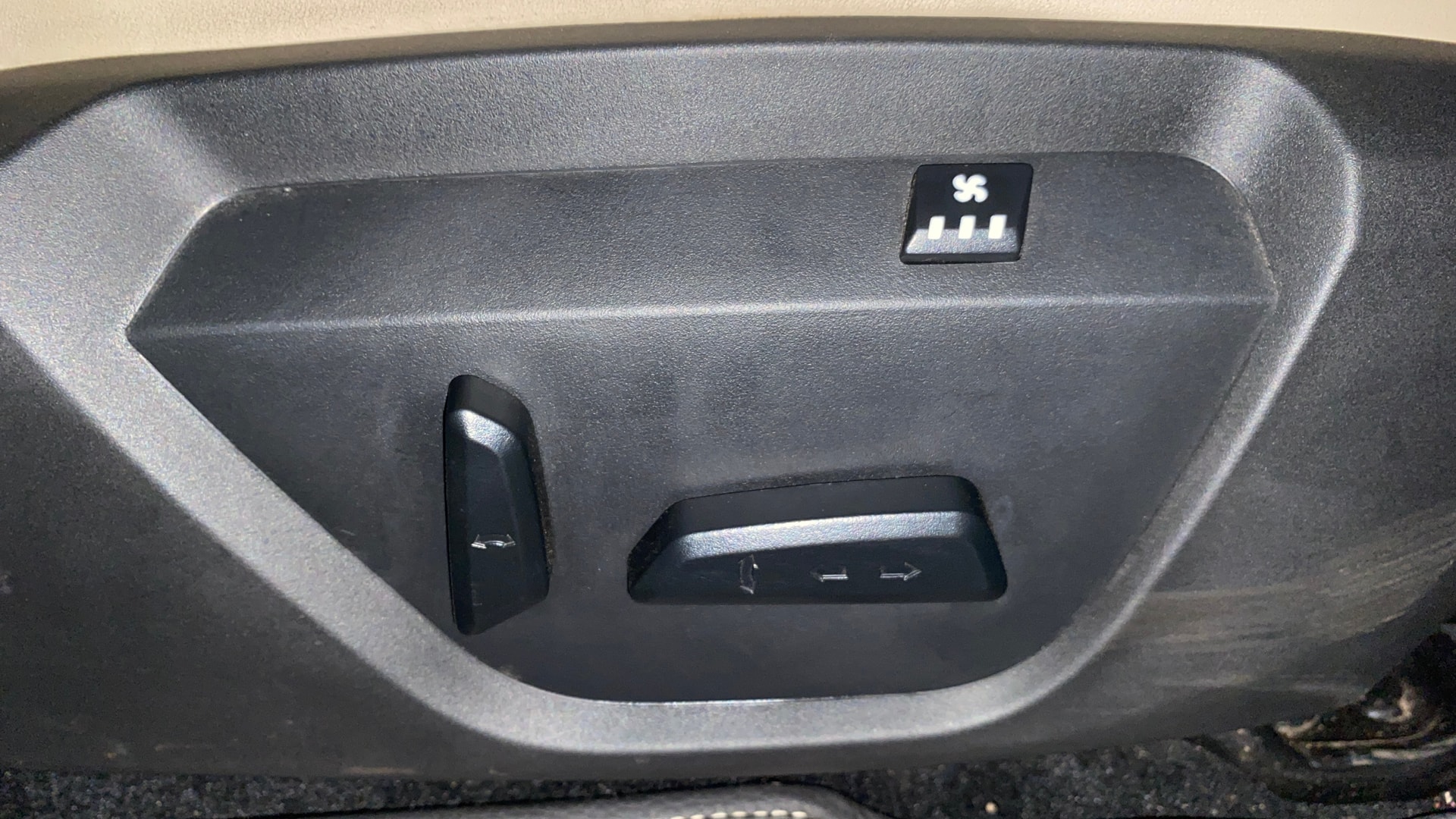 Used 2022 Tata Safari Used 2022 Tata Safari