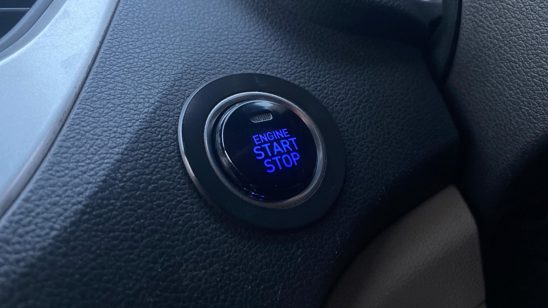 View 2019 Hyundai Verna 1.6 VTVT SX (O) AT Image 36 Used 2019 Hyundai Verna 1.6 VTVT SX (O) AT Image 36