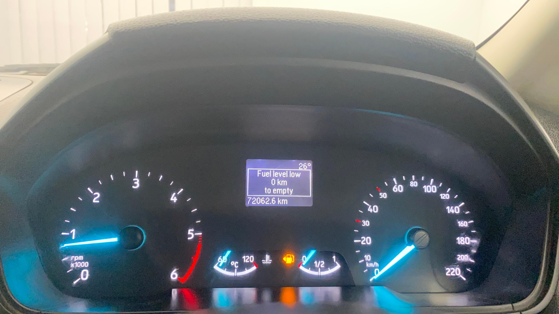 View 2018 Ford EcoSport 1.5 TDCi Diesel Ambiente BS IV Image 20 Used 2018 Ford EcoSport 1.5 TDCi Diesel Ambiente BS IV Image 20
