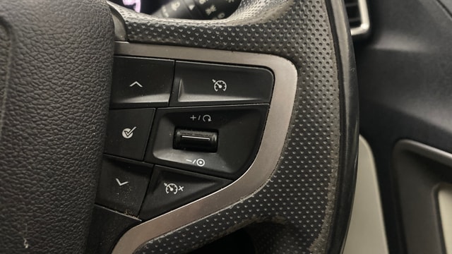 View Tata Safari Image 3 Used Tata Safari Image 3