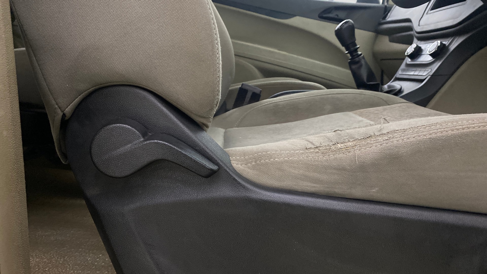 View 2019 Mahindra Marazzo M2 7-Seater Image 19 Used 2019 Mahindra Marazzo M2 7-Seater Image 19