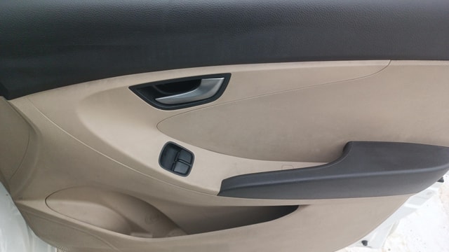 View Hyundai EON Image 32 Used Hyundai EON Image 32