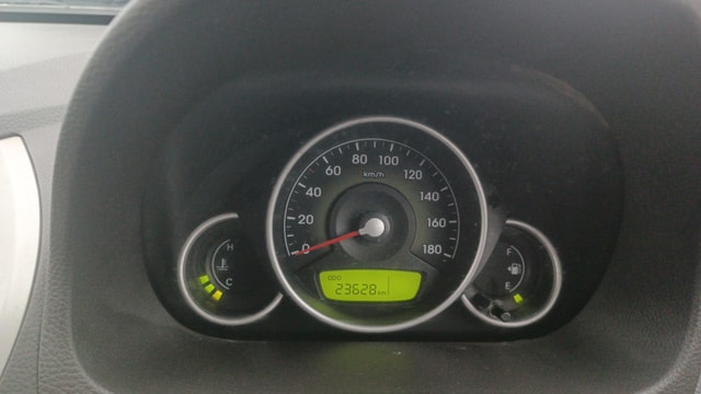View Hyundai EON Image 33 Used Hyundai EON Image 33