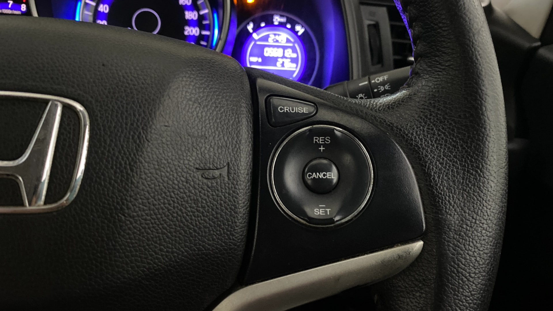 View 2021 Honda WR-V S MT Diesel Edge Edition Image 3 Used 2021 Honda WR-V S MT Diesel Edge Edition Image 3