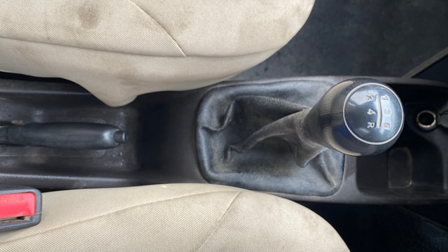 View Hyundai EON Image 37 Used Hyundai EON Image 37