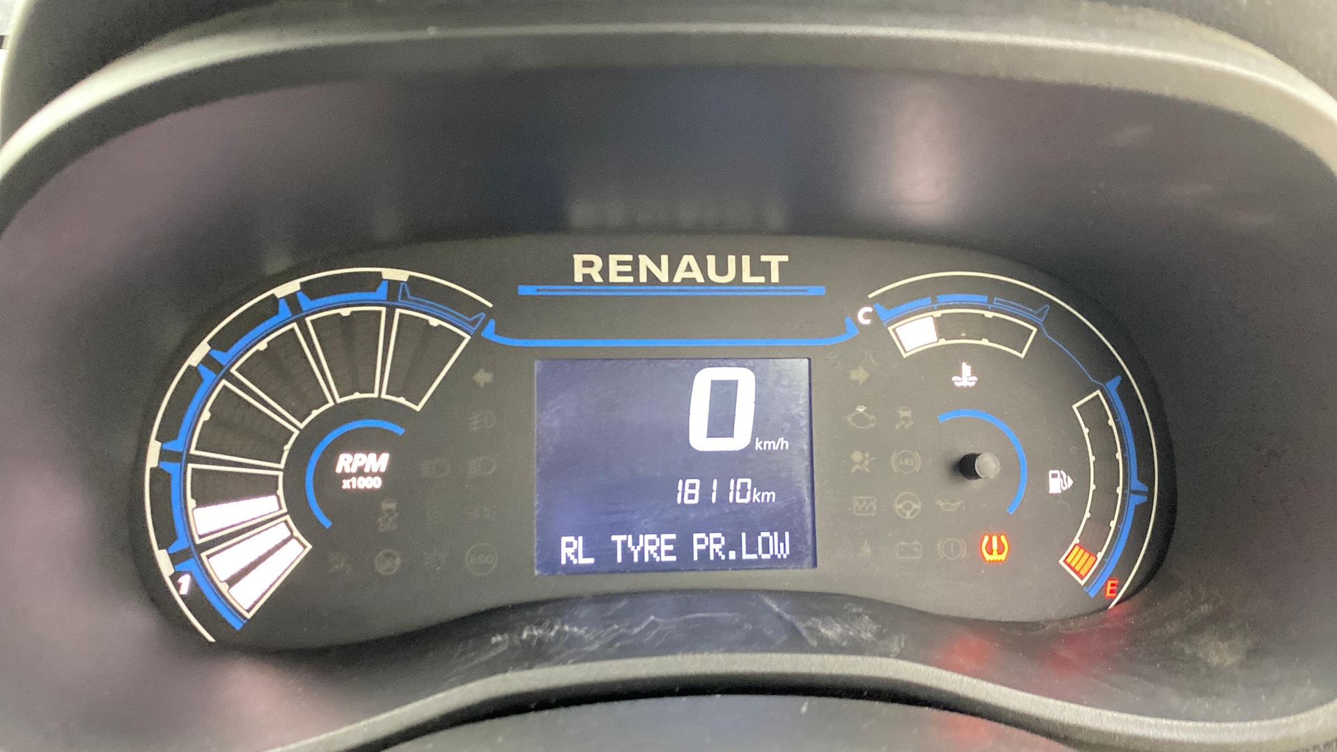 View 2023 Renault Kwid RXT 1.0 Image 33 Used 2023 Renault Kwid RXT 1.0 Image 33