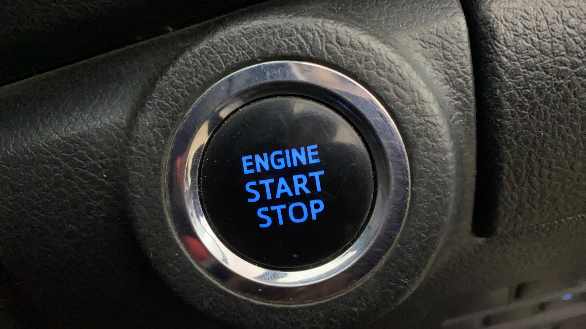 View 2021 Toyota Fortuner 2.8 4X2 MT Image 36 Used 2021 Toyota Fortuner 2.8 4X2 MT Image 36