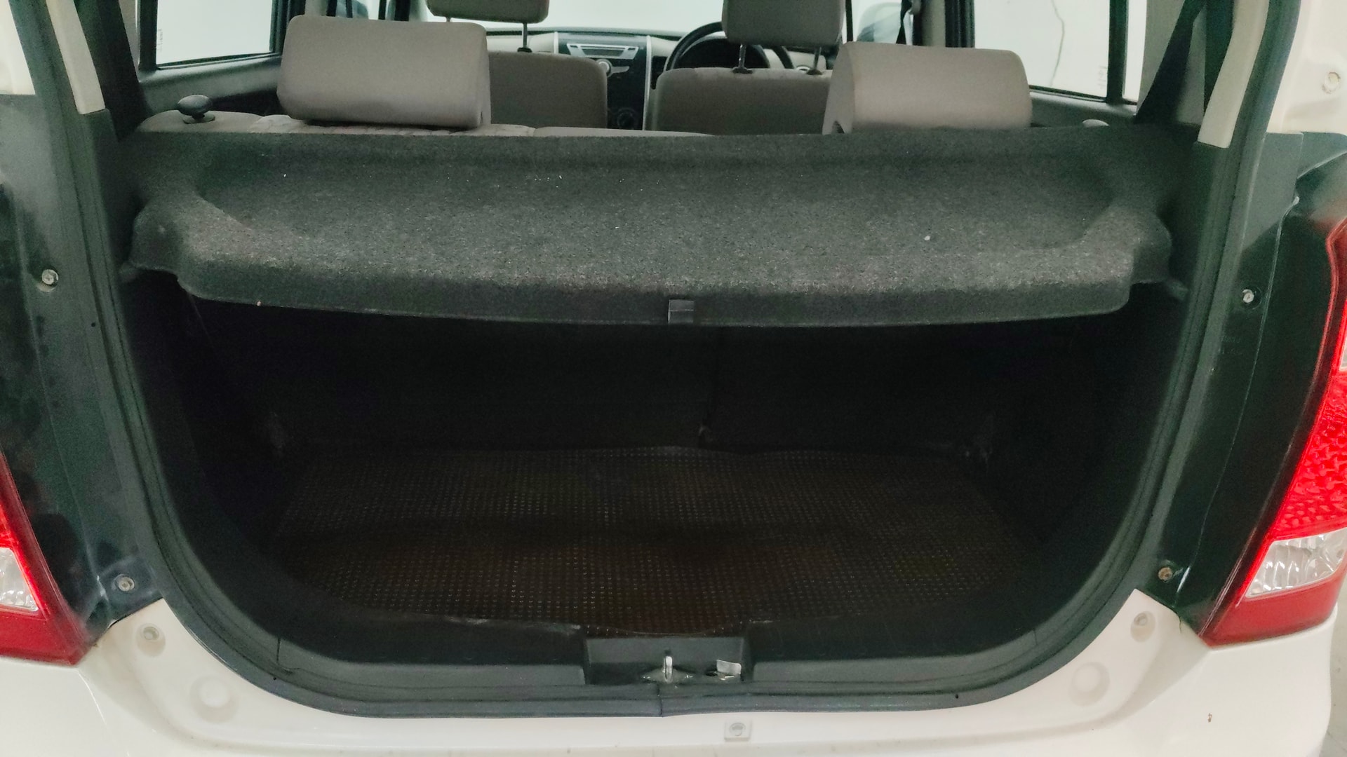 Used 2015 Maruti Suzuki 1000 Used 2015 Maruti Suzuki 1000