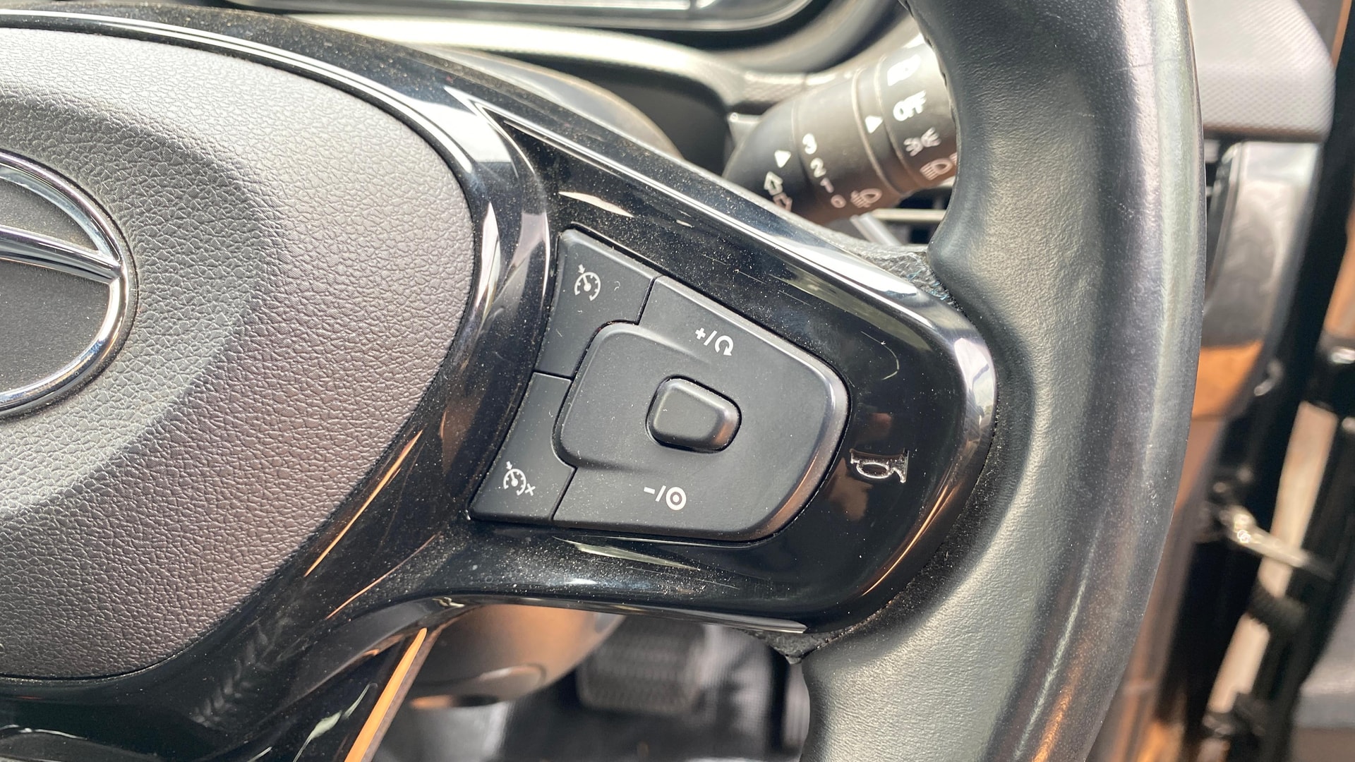 Used 2022 Tata Nexon Used 2022 Tata Nexon