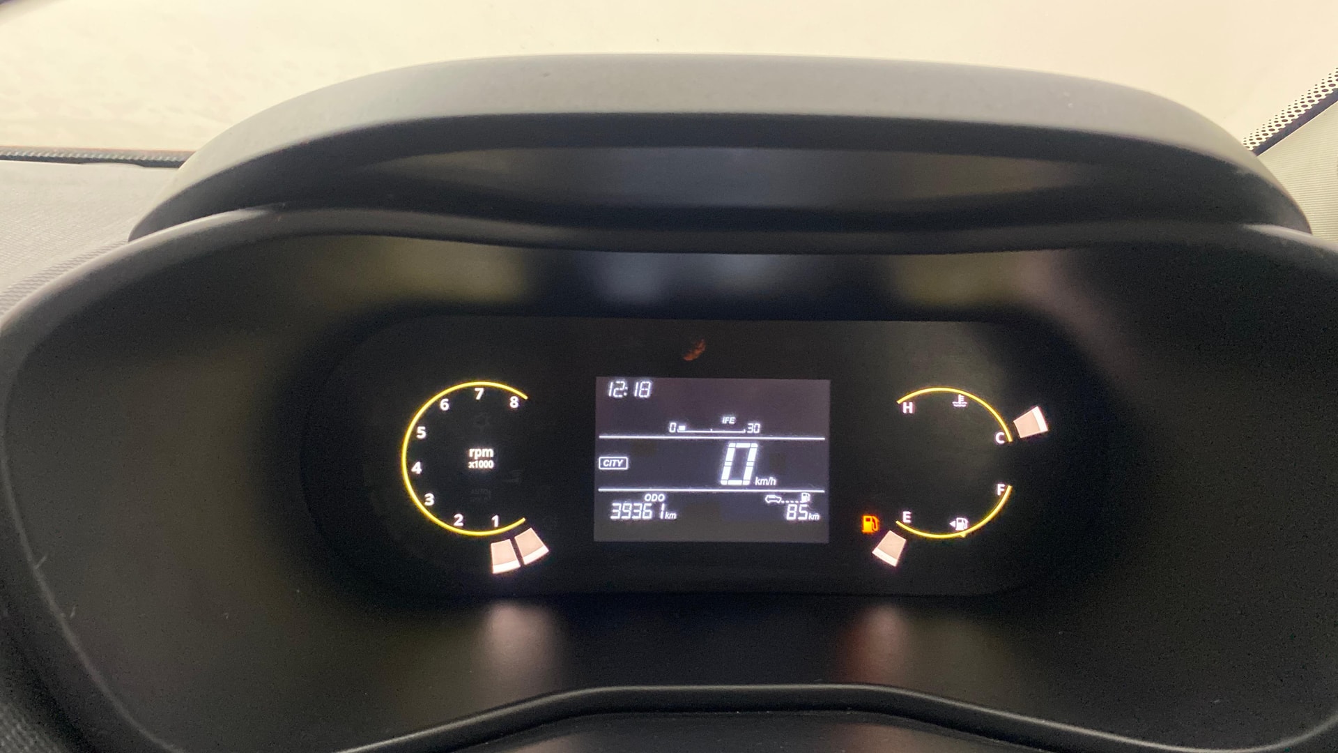 View 2024 Tata Nexon Revotron XE Image 34 Used 2024 Tata Nexon Revotron XE Image 34