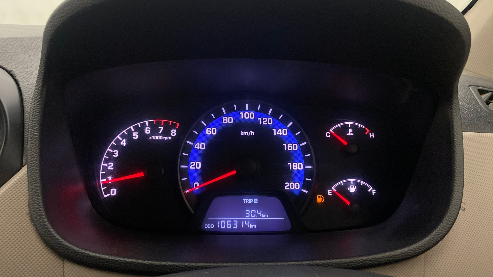 View 2014 Hyundai Xcent S Petrol Image 33 Used 2014 Hyundai Xcent S Petrol Image 33
