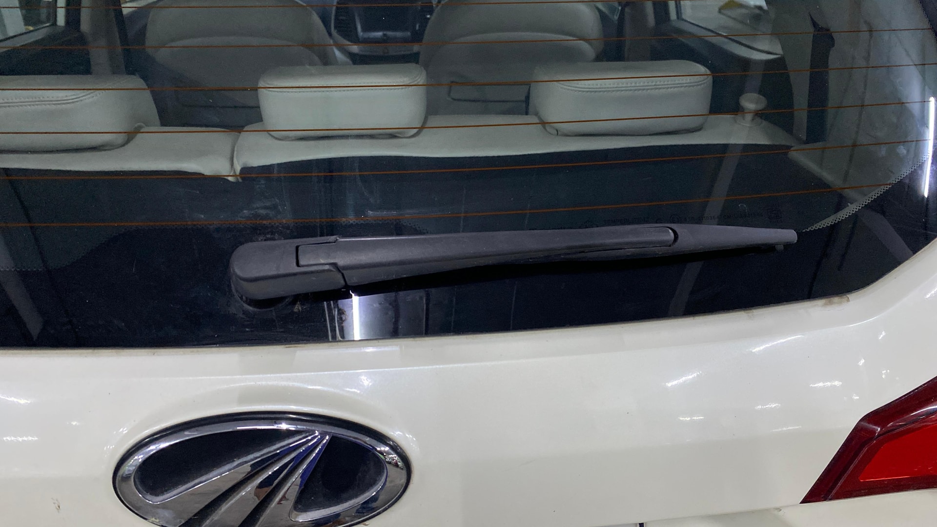 View 2021 Mahindra XUV300 W4 Petrol BS IV Image 45 Used 2021 Mahindra XUV300 W4 Petrol BS IV Image 45