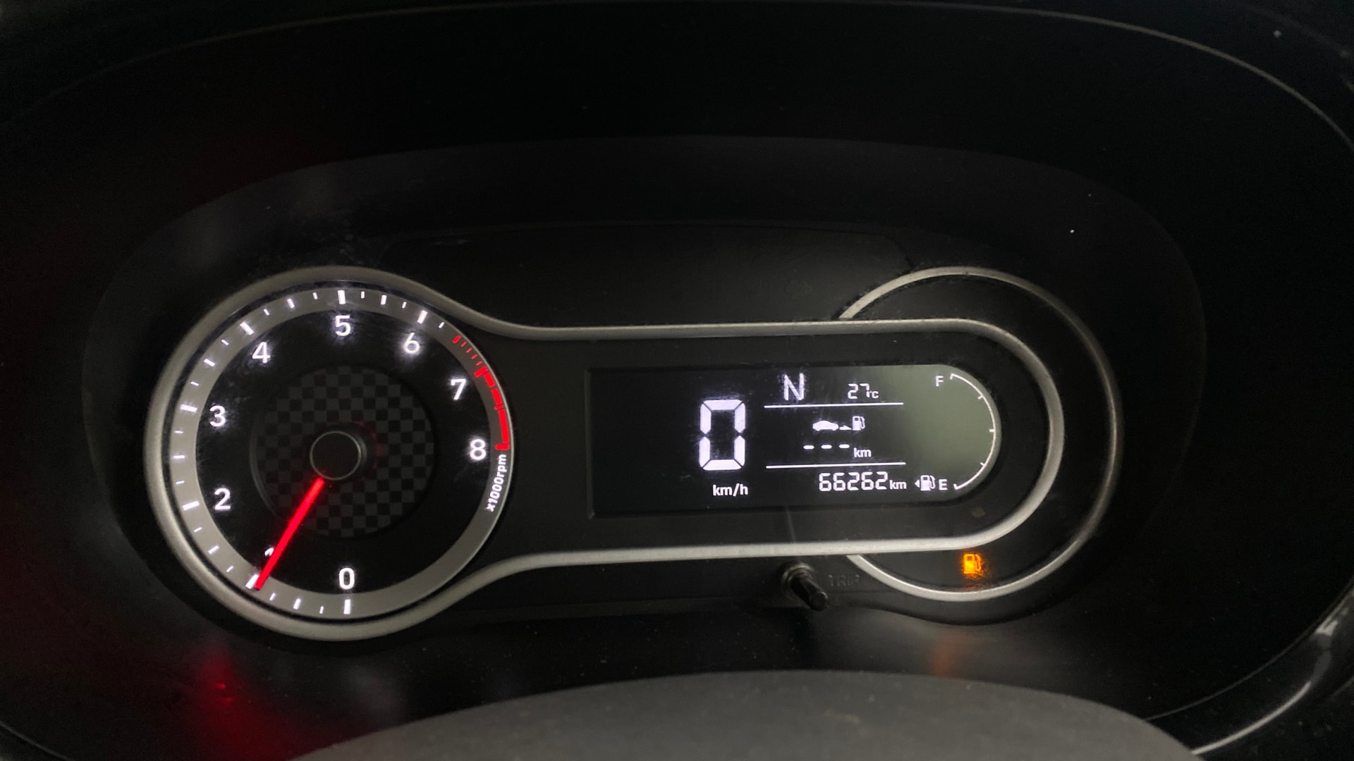 View 2020 Hyundai Grand i10 Nios Sportz Petrol AMT Image 20 Used 2020 Hyundai Grand i10 Nios Sportz Petrol AMT Image 20