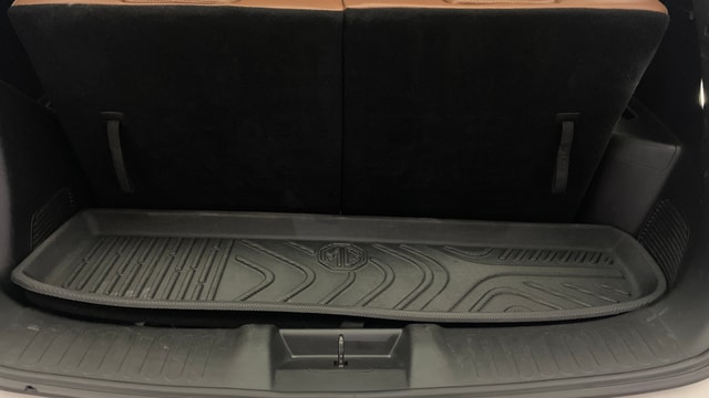 View MG Hector Plus Image 7 Used MG Hector Plus Image 7