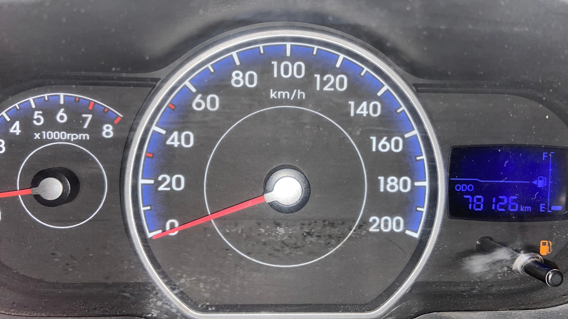 View 2013 Hyundai i10 1.2 Magna MT Image 19 Used 2013 Hyundai i10 1.2 Magna MT Image 19