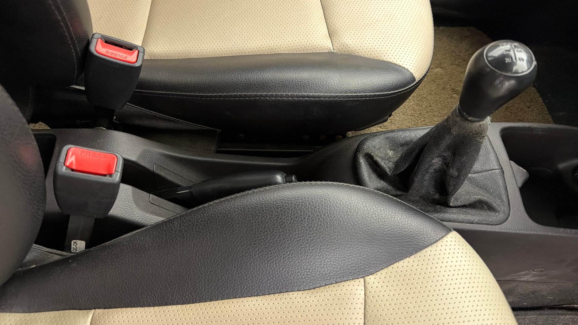 Used 2015 Hyundai EON Used 2015 Hyundai EON