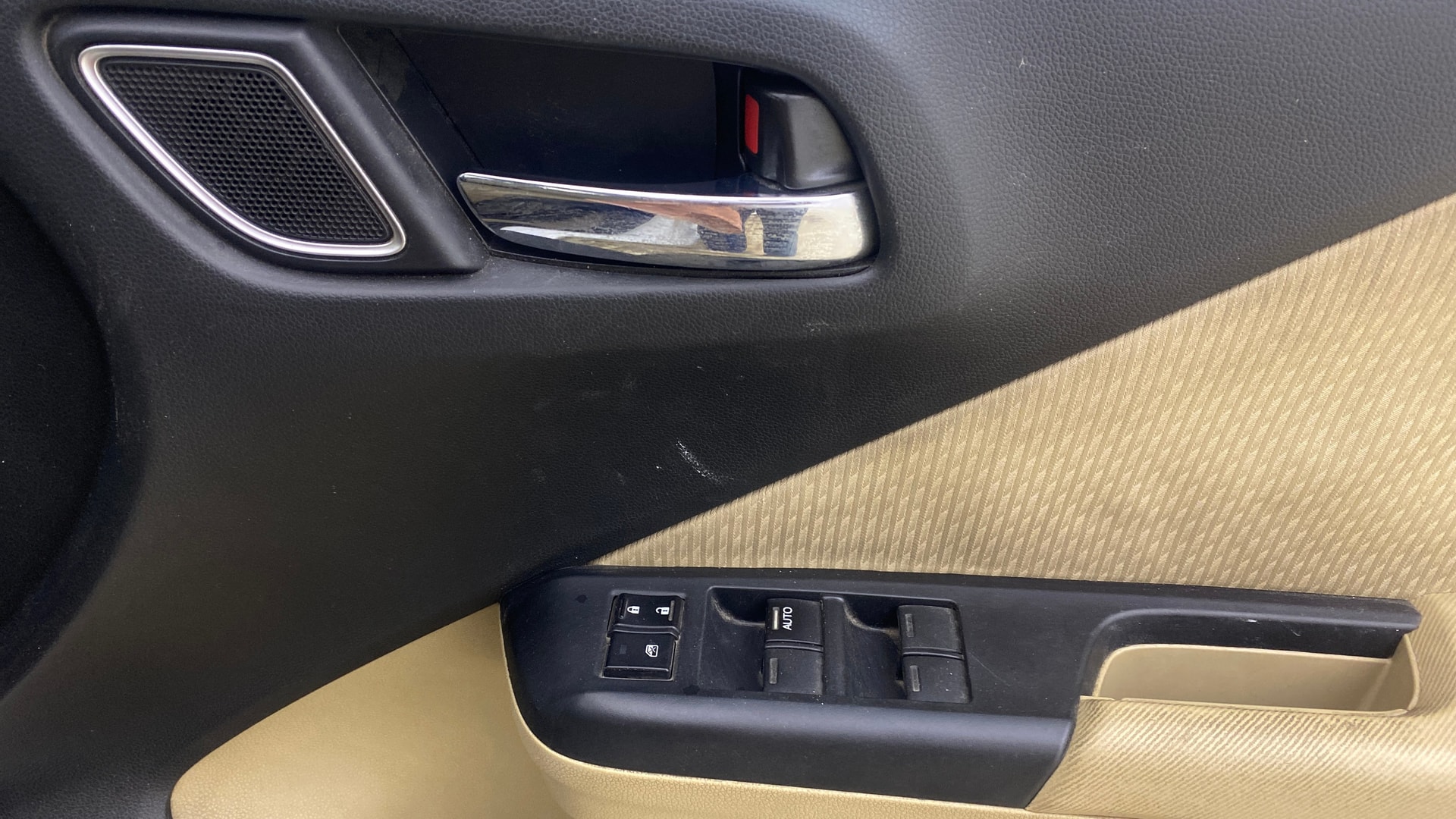 View 2018 Honda City ZX MT Diesel Anniversary Edition Image 34 Used 2018 Honda City ZX MT Diesel Anniversary Edition Image 34