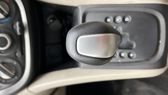View Maruti Suzuki 1000 Image 37 Used Maruti Suzuki 1000 Image 37