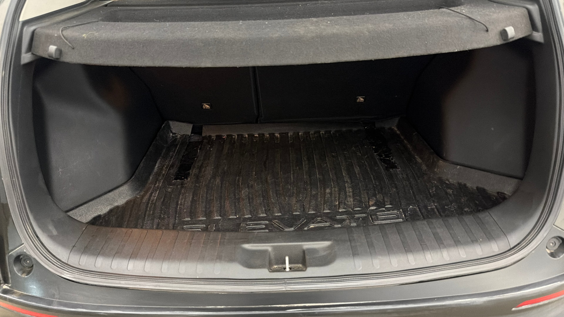 View 2024 Honda Elevate ZX CVT Image 7 Used 2024 Honda Elevate ZX CVT Image 7