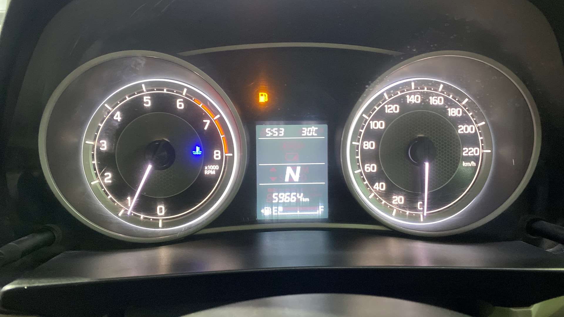 View 2019 Maruti Suzuki 1000 Base Variant Image 34 Used 2019 Maruti Suzuki 1000 Base Variant Image 34