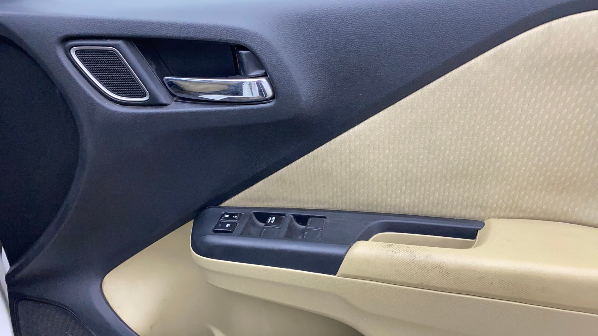 View 2019 Honda City ZX MT Diesel Anniversary Edition Image 38 Used 2019 Honda City ZX MT Diesel Anniversary Edition Image 38
