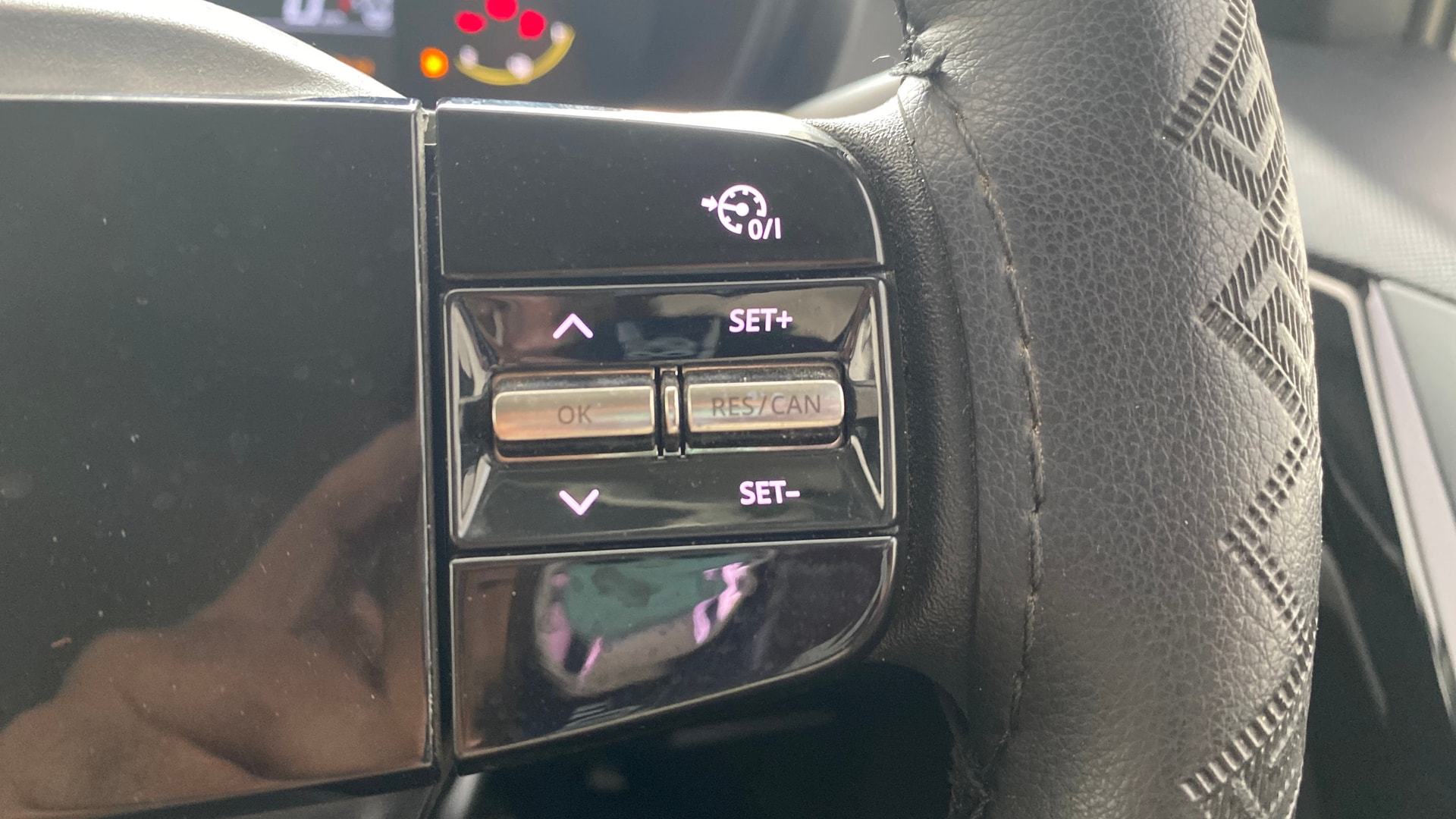 View 2025 Tata Nexon Revotron XE Image 3 Used 2025 Tata Nexon Revotron XE Image 3