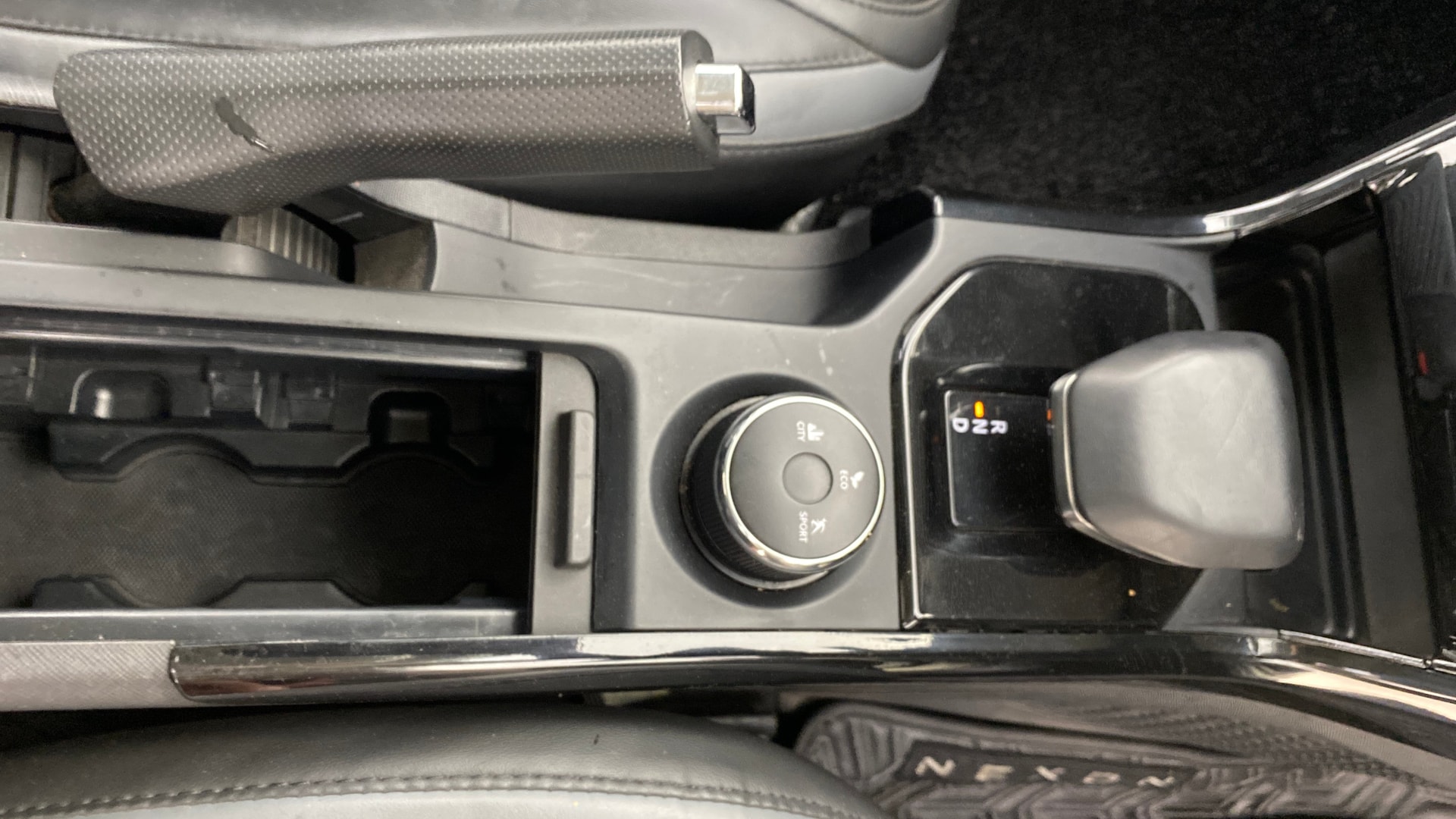 View 2025 Tata Nexon Revotron XE Image 40 Used 2025 Tata Nexon Revotron XE Image 40