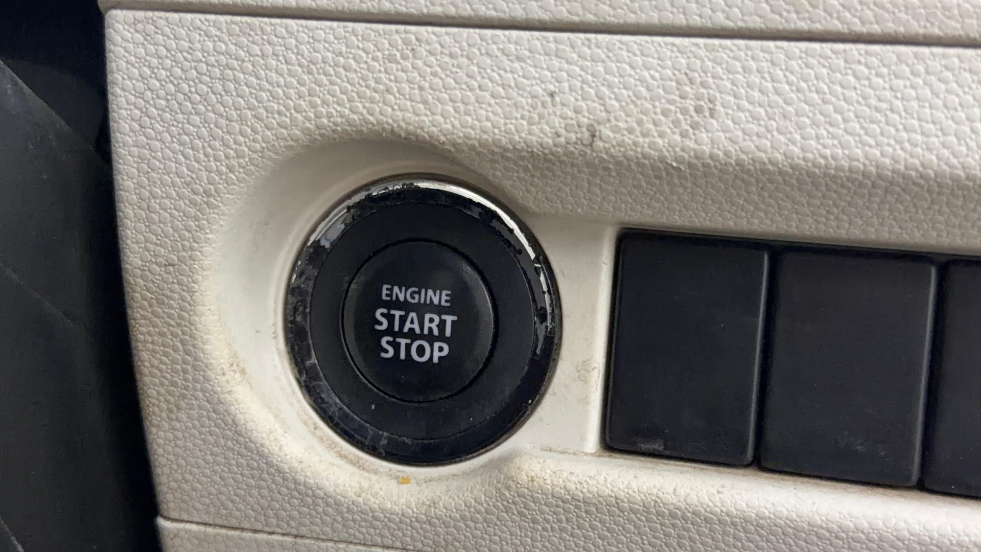 View 2017 Maruti Suzuki 1000 Base Variant Image 33 Used 2017 Maruti Suzuki 1000 Base Variant Image 33