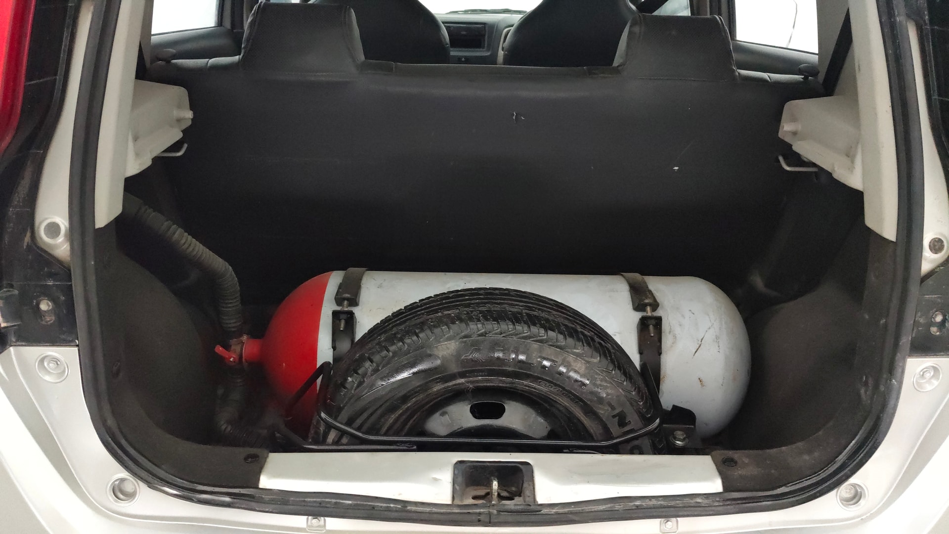 View 2019 Maruti Suzuki 1000 Base Variant Image 10 Used 2019 Maruti Suzuki 1000 Base Variant Image 10