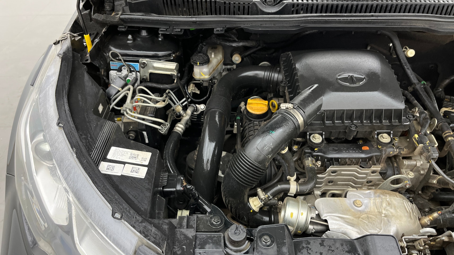 View 2022 Tata Nexon Revotron XE Image 26 Used 2022 Tata Nexon Revotron XE Image 26