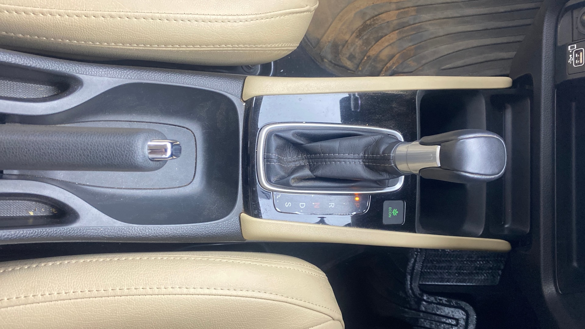 View 2021 Honda City ZX MT Diesel Anniversary Edition Image 41 Used 2021 Honda City ZX MT Diesel Anniversary Edition Image 41