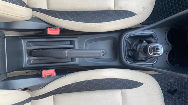 View Skoda Rapid Image 38 Used Skoda Rapid Image 38