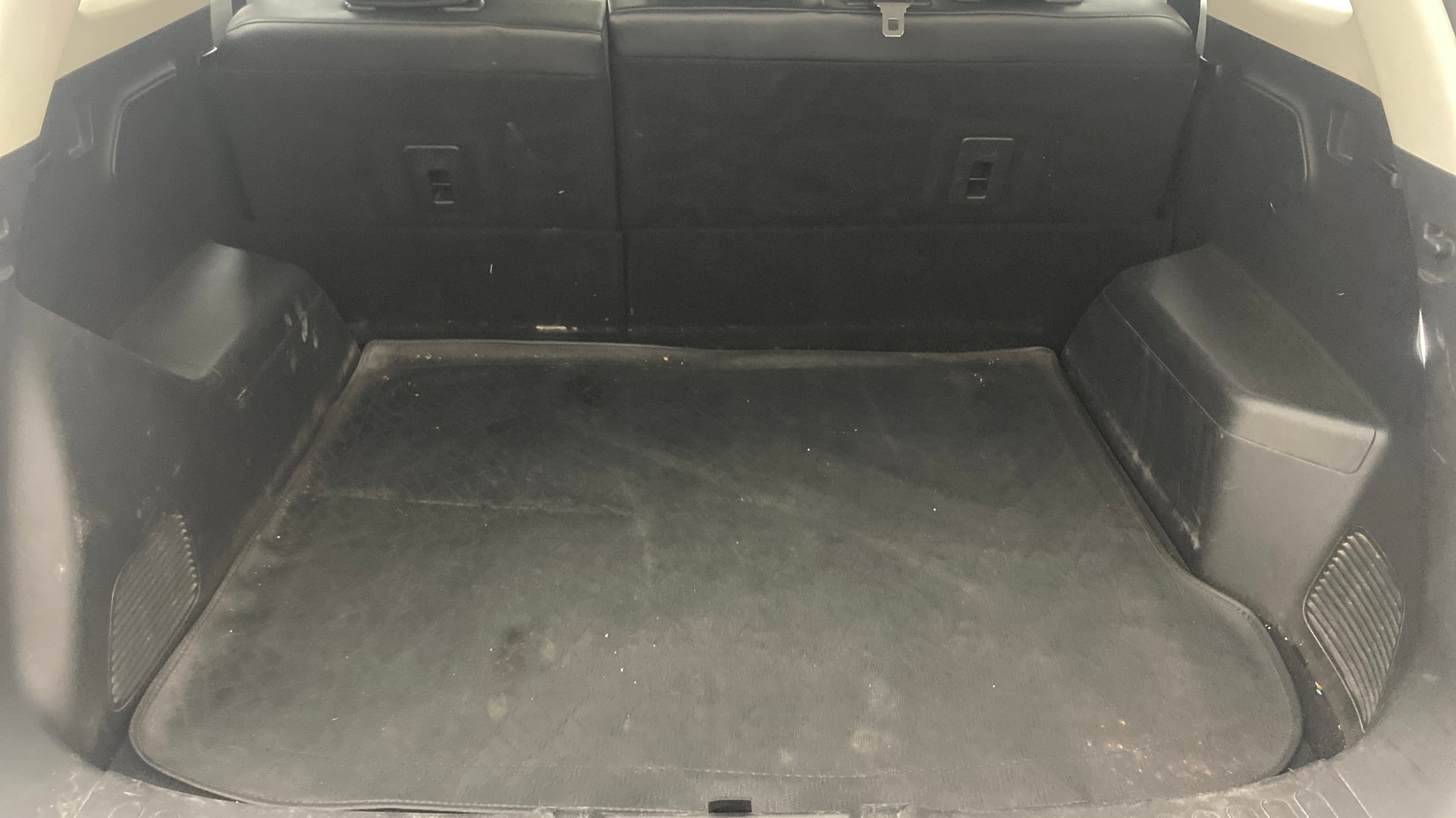 View 2021 MG Hector Smart Hybrid BS IV Image 10 Used 2021 MG Hector Smart Hybrid BS IV Image 10