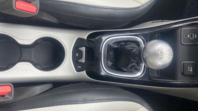 View Jeep Compass Image 39 Used Jeep Compass Image 39