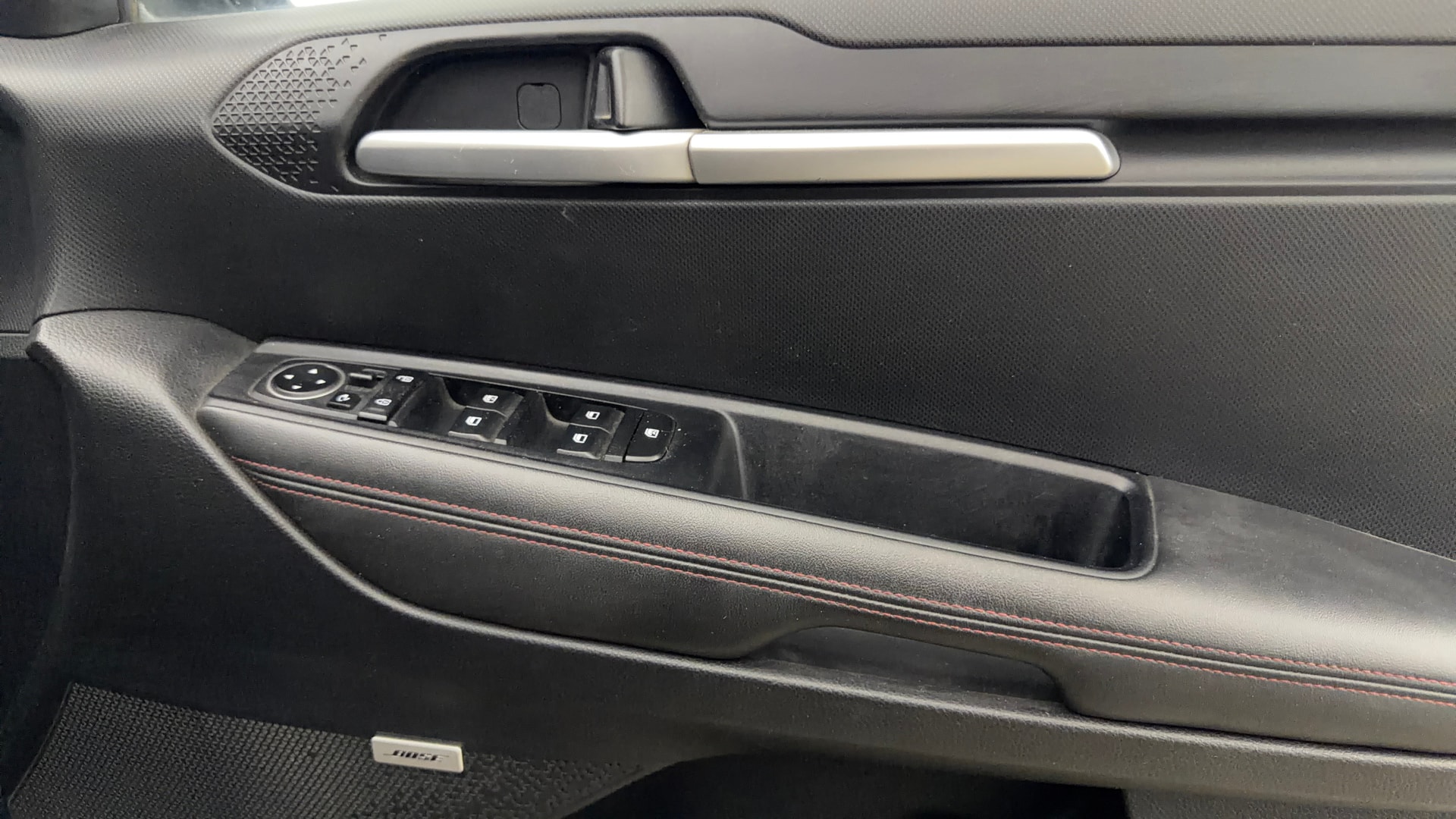 View 2021 Kia Sonet GTX Plus iMT Petrol Image 35 Used 2021 Kia Sonet GTX Plus iMT Petrol Image 35