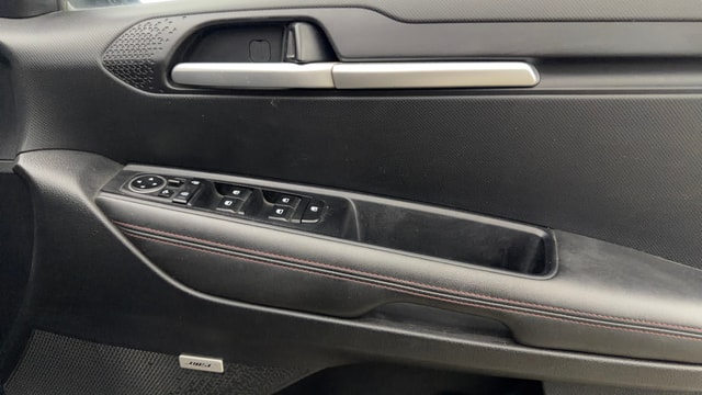 View Kia Sonet Image 35 Used Kia Sonet Image 35