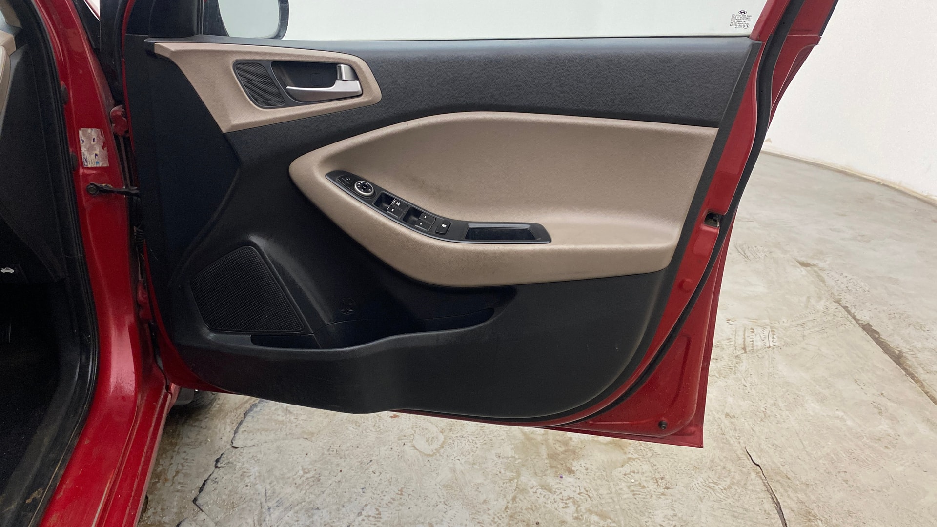 View 2015 Hyundai Elite i20 1.4 Asta Diesel Image 33 Used 2015 Hyundai Elite i20 1.4 Asta Diesel Image 33