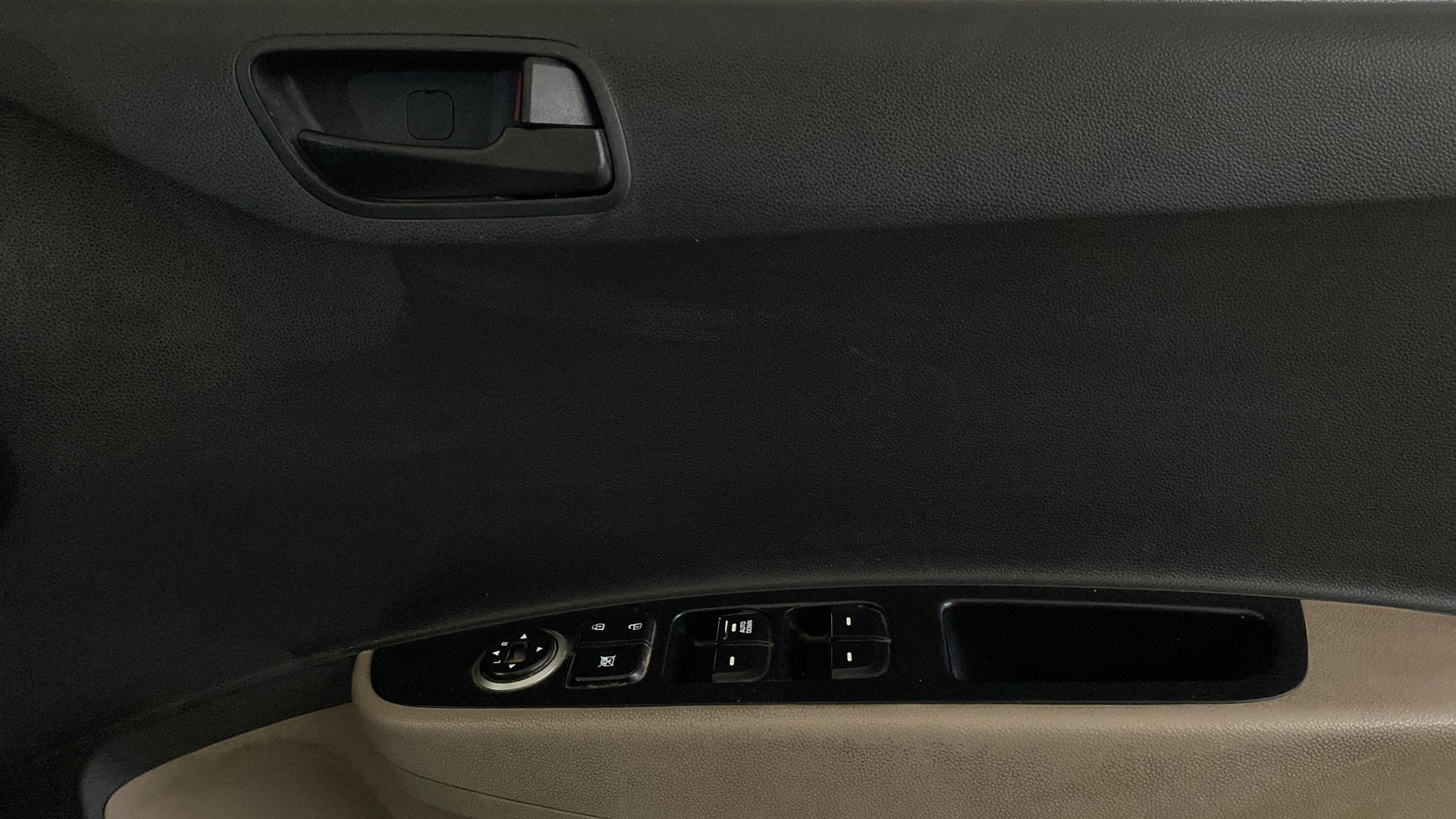 View 2019 Hyundai Grand i10 Magna 1.2 Kappa VTVT Image 32 Used 2019 Hyundai Grand i10 Magna 1.2 Kappa VTVT Image 32