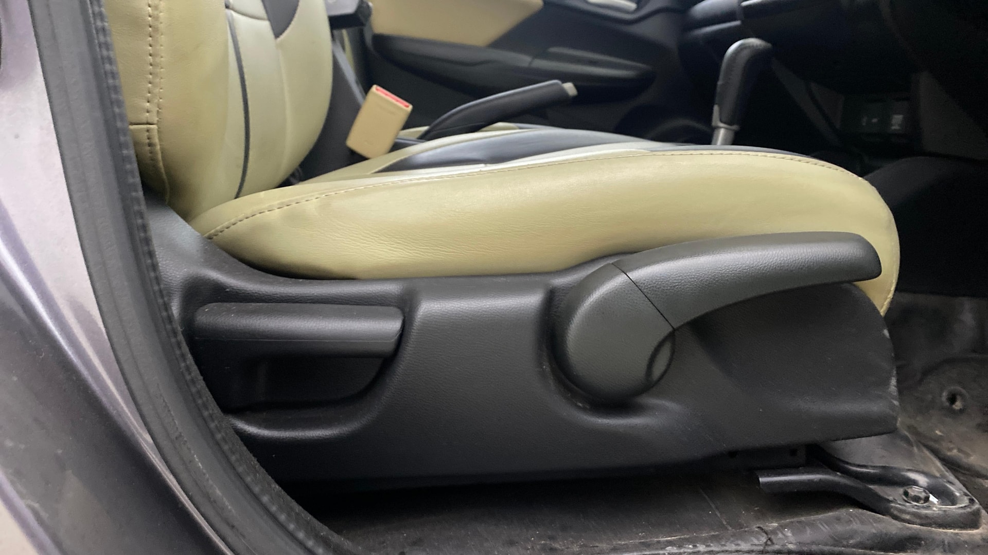 View 2017 Honda Jazz E MT Diesel Image 18 Used 2017 Honda Jazz E MT Diesel Image 18