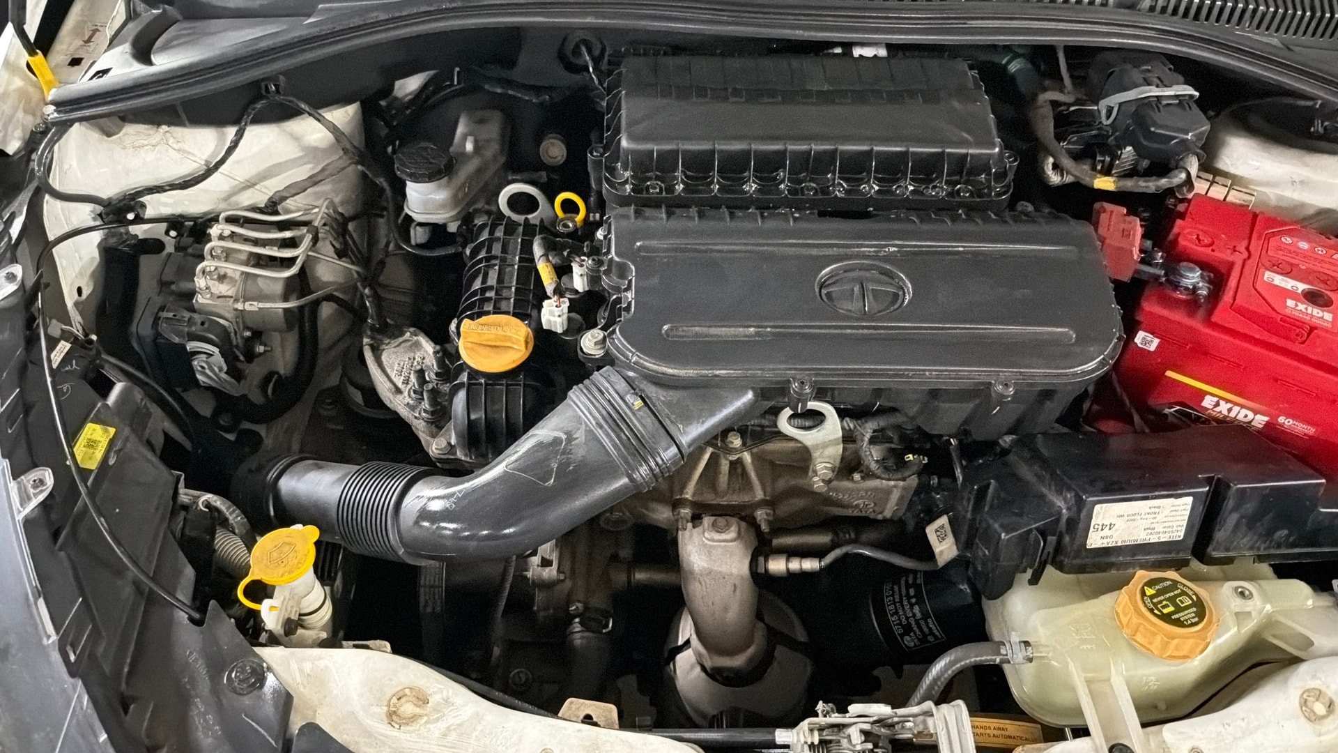 View 2023 Tata Tigor XE Diesel Image 24 Used 2023 Tata Tigor XE Diesel Image 24